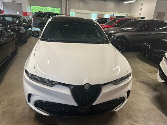 alfa romeo tonale 2024 ZASPATDW3R3052217 image alfa romeo tonale 2024 ZASPATDW3R3052217 image